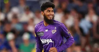 বিগ ব্যাশে রিশাদ হোসেনকে ধরে রাখালো হোবার্ট হারিকেন্স